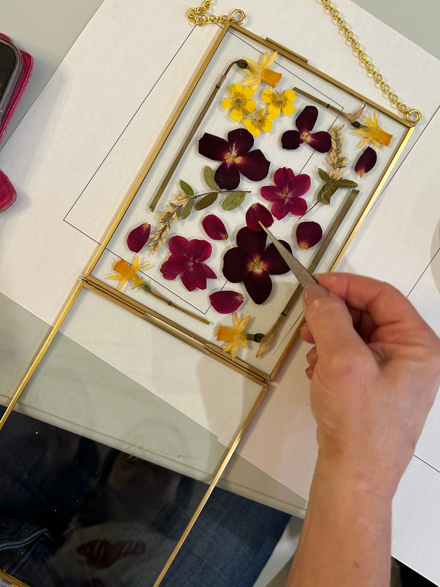 Pressed Flower Frame Workshop 🌸