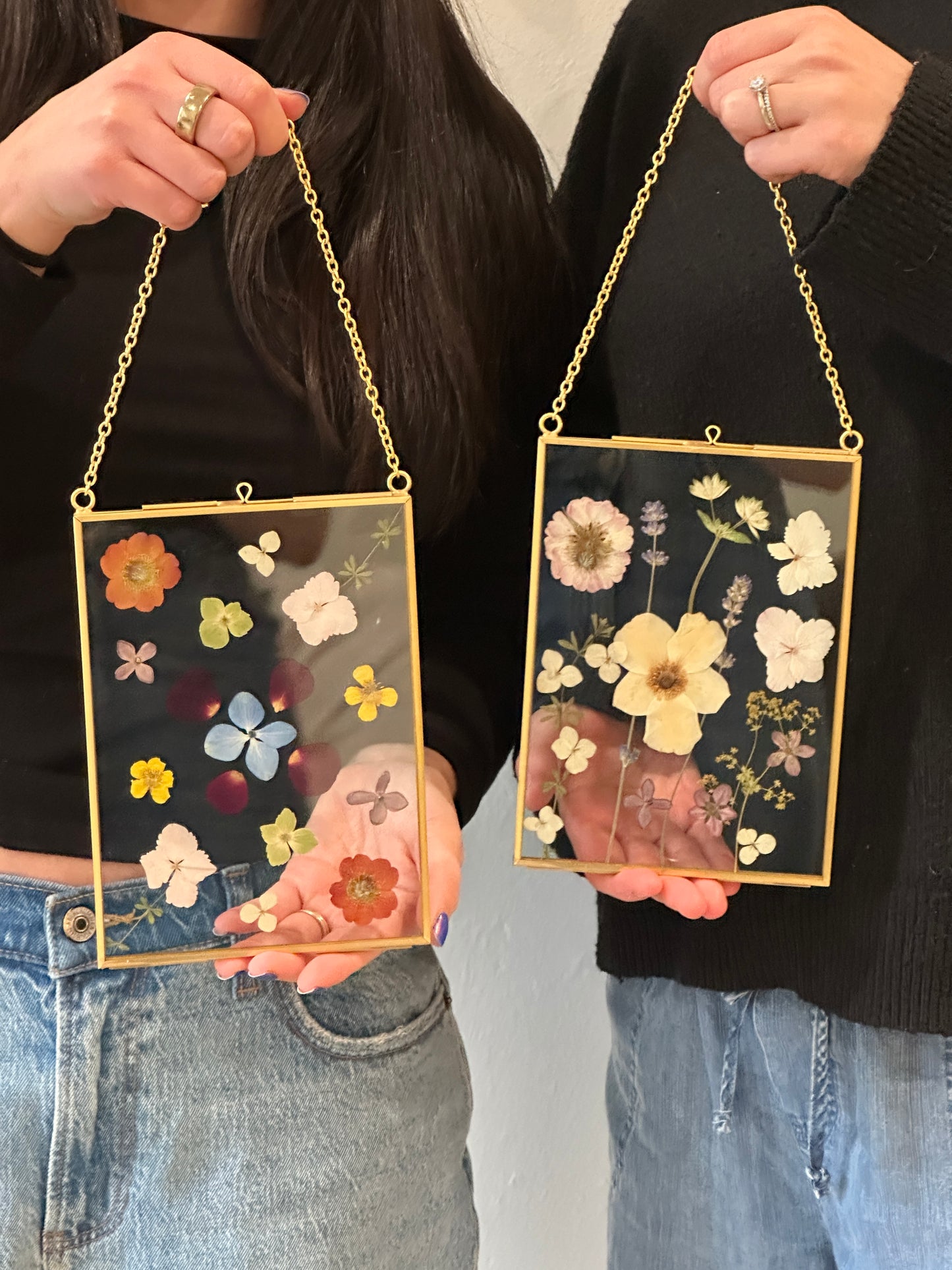 Pressed Flower Frame Workshop 🌸